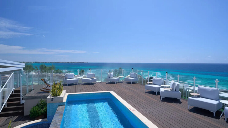 O2 Beach Club & Spa